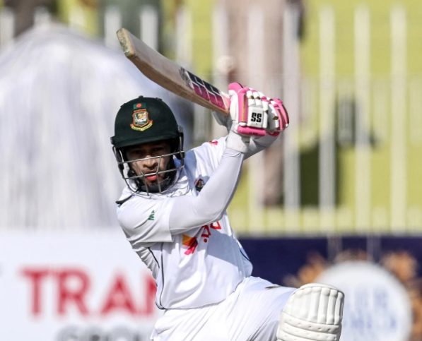 Mushfiq, Litton half-centuries propel Tigers to 316-5 at stumps on Day 3